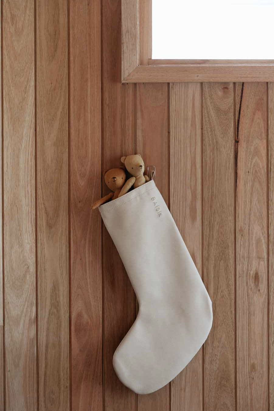 BAISIK-Christmas-Stocking-Natural.jpg